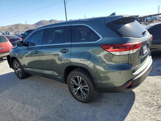 Изображение 2 2017 TOYOTA HIGHLANDER LE 2017 с VIN 5TDZZRFH7HS227175