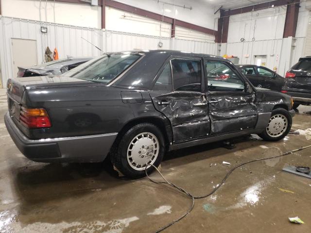 Obraz 3 z 1993 MERCEDES-BENZ 300 E 1993 z VIN WDBEA32E0PB877386