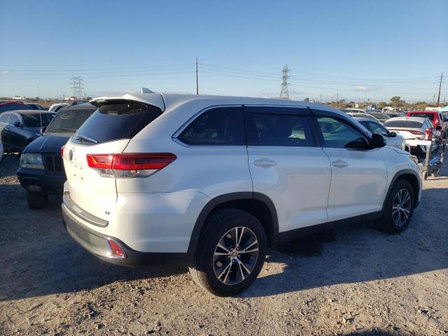 Obraz 1 z 2019 TOYOTA HIGHLANDER LE 2019 z VIN 5TDZZRFH5KS367314