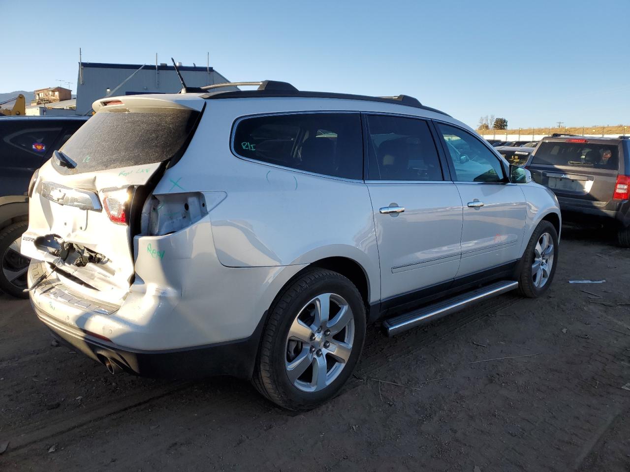 Obraz 3 z 2017 CHEVROLET TRAVERSE PREMIER 2017 z VIN 1GNKVJKD5HJ305054