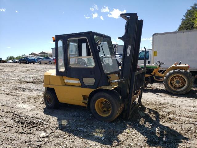 2001 CATERPILLAR FORKLIFT 2001 image