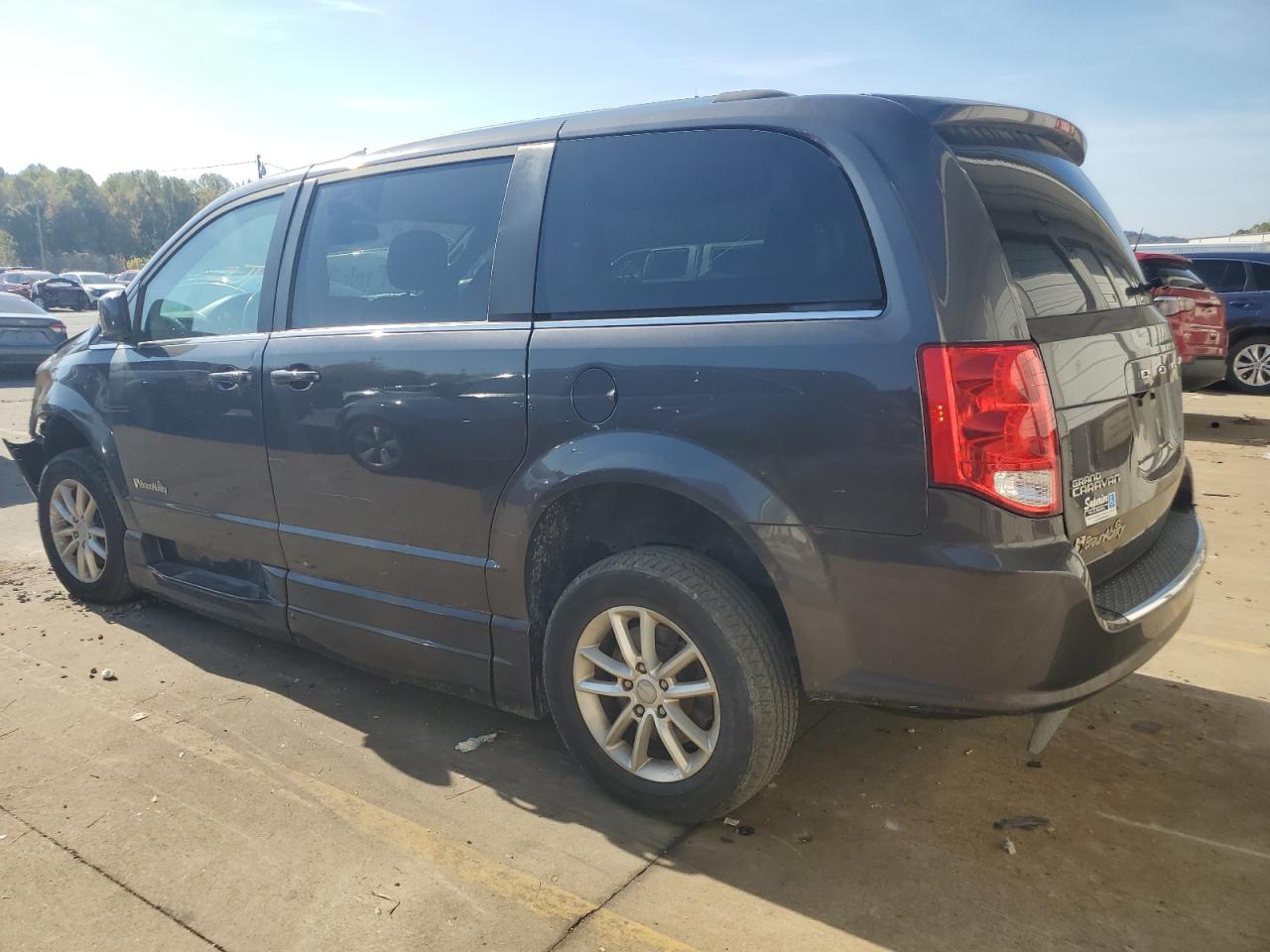 Obraz 2 z 2019 DODGE GRAND CARAVAN SXT 2019 z VIN 2C4RDGCG4KR527920