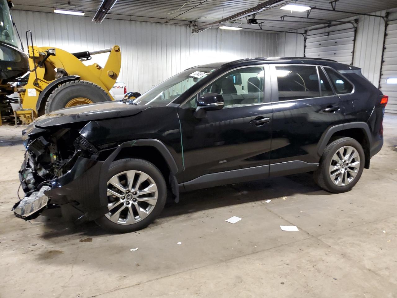 Image 1 of 2019 TOYOTA RAV4 XLE PREMIUM 2019 with VIN 2T3A1RFV8KW079876