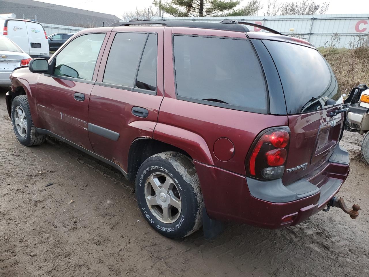 Изображение 2 2005 CHEVROLET TRAILBLAZER LS 2005 с VIN 1GNDT13S852101494