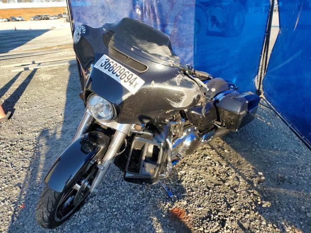 Изображение 2 2018 HARLEY-DAVIDSON FLHX STREET GLIDE 2018 с VIN 1HD1KBC18JB674156