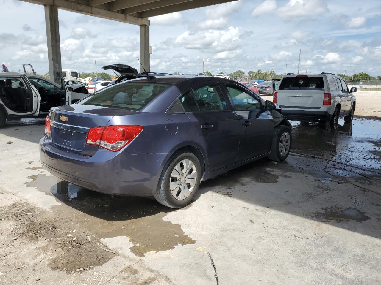 Изображение 3 2014 CHEVROLET CRUZE LS 2014 с VIN 1G1PA5SG3E7467407