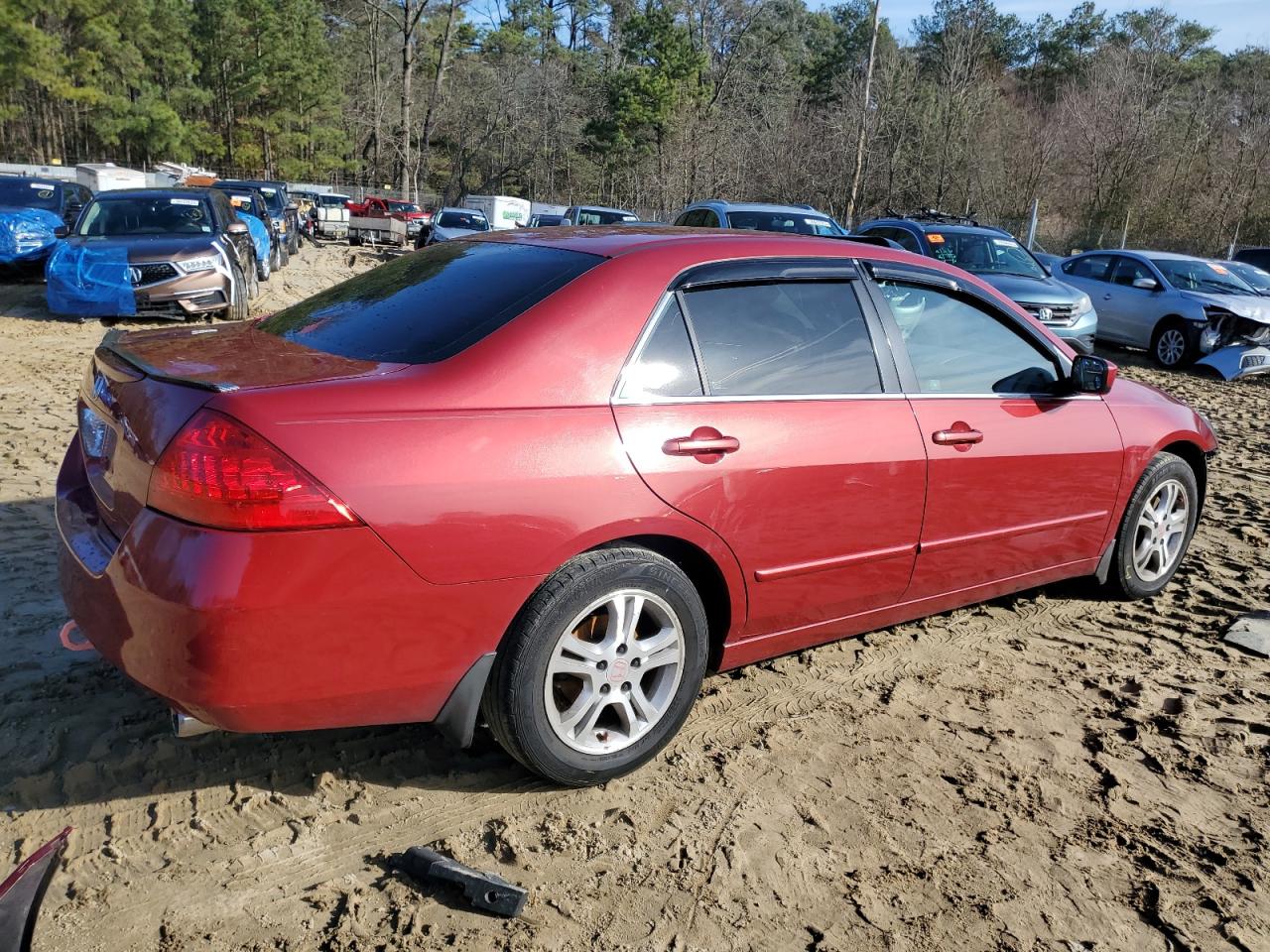 Изображение 3 2007 HONDA ACCORD EX 2007 с VIN 1HGCM56707A103654