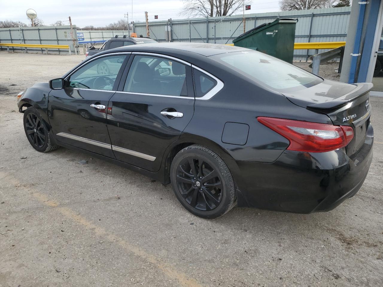 Image 2 of 2017 NISSAN ALTIMA 2.5 2017 with VIN 1N4AL3AP0HC258687