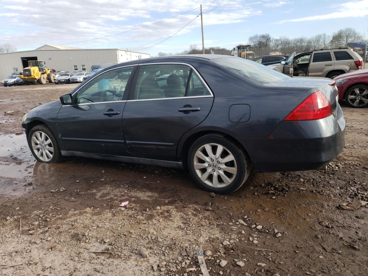 Image 2 of 2007 HONDA ACCORD SE 2007 with VIN 1HGCM66417A015384