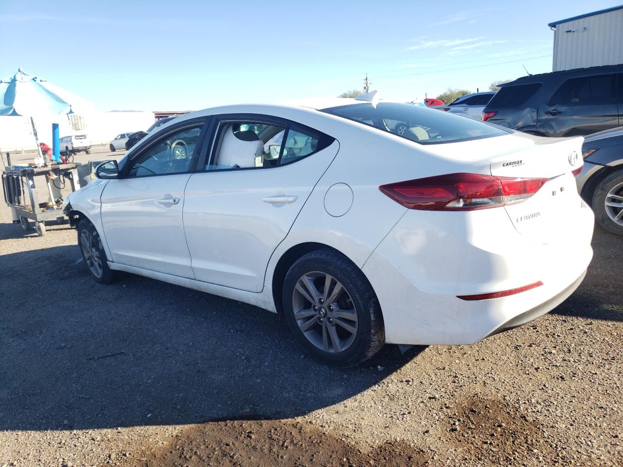 Image 2 of 2017 HYUNDAI ELANTRA SE 2017 with VIN 5NPD84LFXHH122347