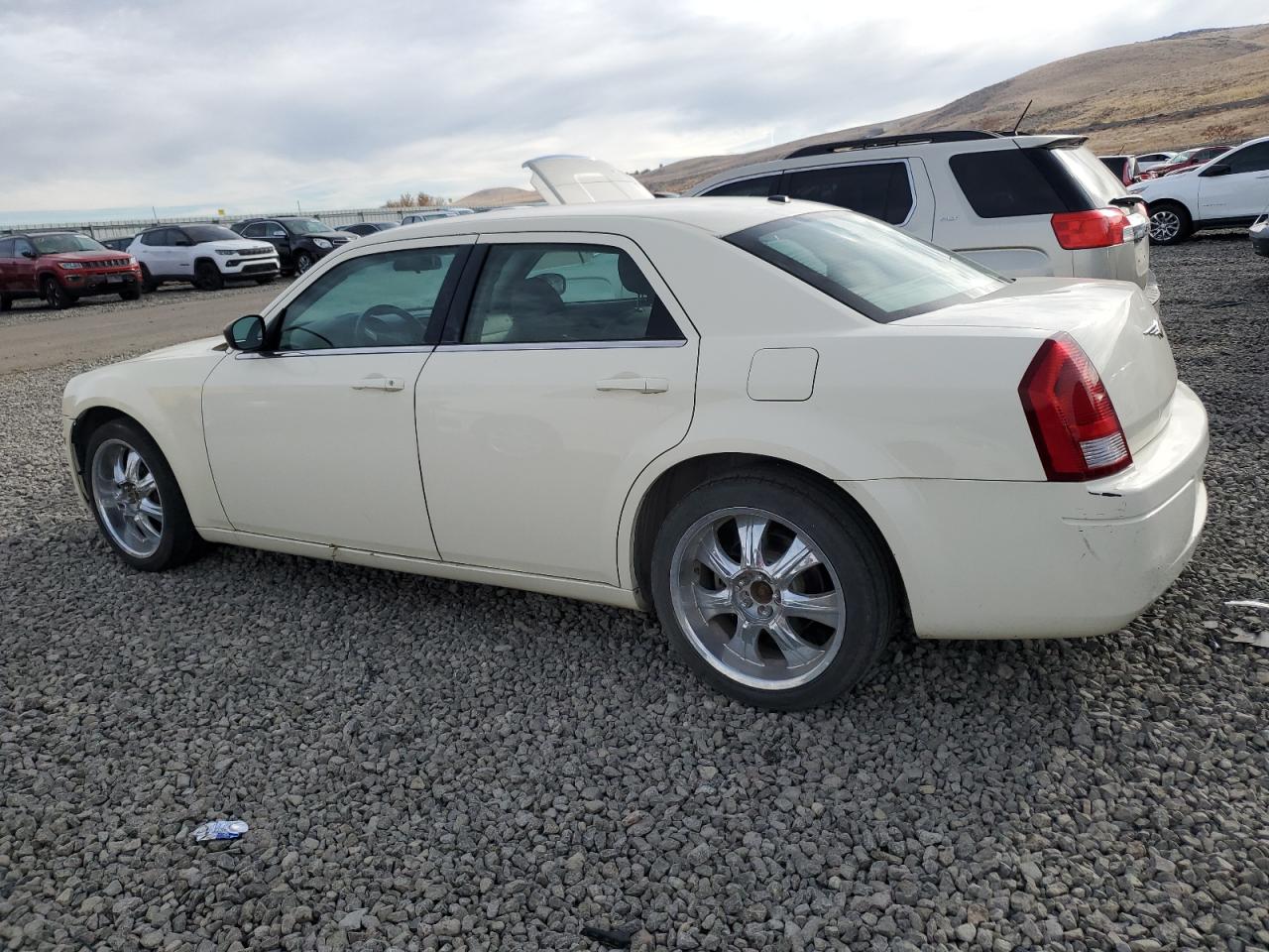 Obraz 2 z 2007 CHRYSLER 300  2007 z VIN 2C3KA43RX7H721315