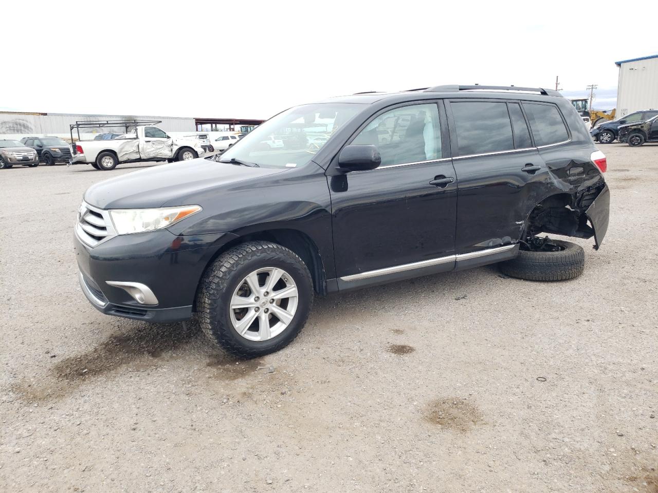 Изображение 1 2013 TOYOTA HIGHLANDER BASE 2013 с VIN 5TDBK3EH6DS177920