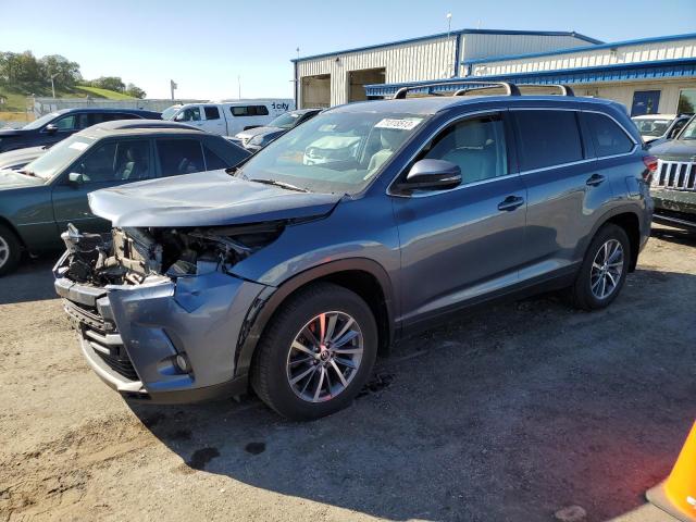 Image 1 of 2019 TOYOTA HIGHLANDER SE 2019 with VIN 5TDJZRFH1KS708964