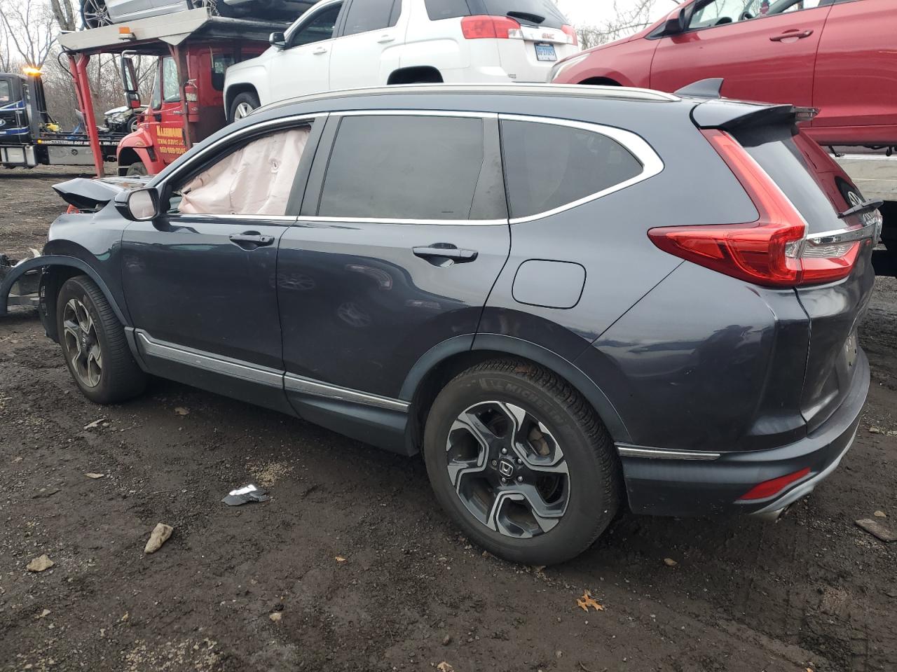 Image 2 of 2018 HONDA CR-V TOURING 2018 with VIN 7FARW2H90JE084168