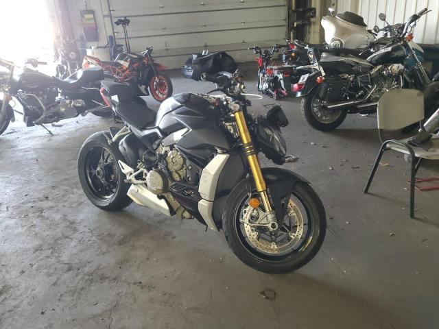 Изображение 2022 DUCATI STREETFIGHTER V4 2022