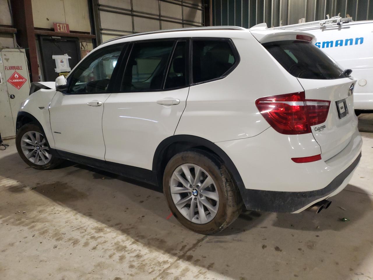 Изображение 2 2016 BMW X3 XDRIVE28I 2016 с VIN 5UXWX9C50G0D66912