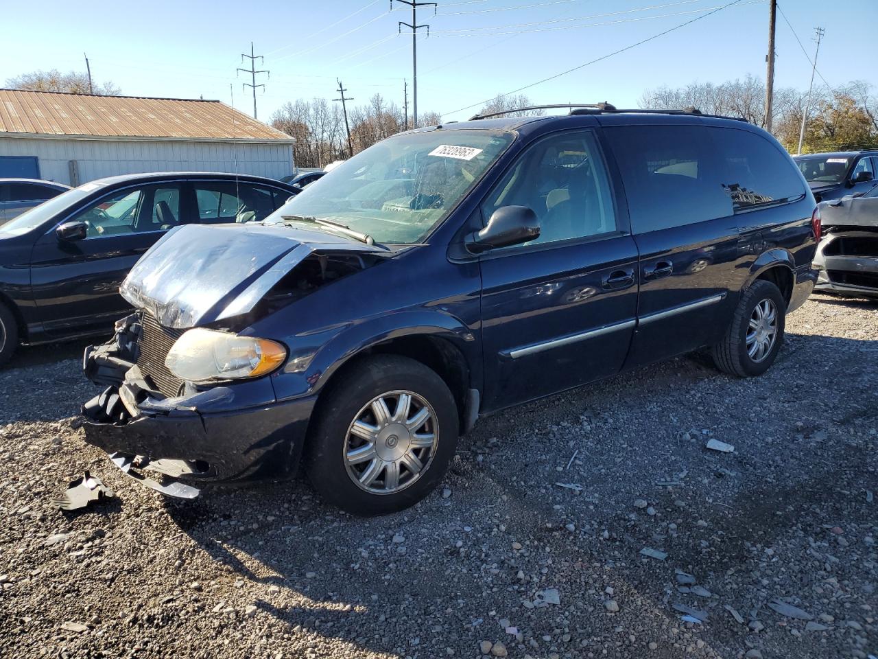 2005 CHRYSLER TOWN & COUNTRY TOURING 2005 image