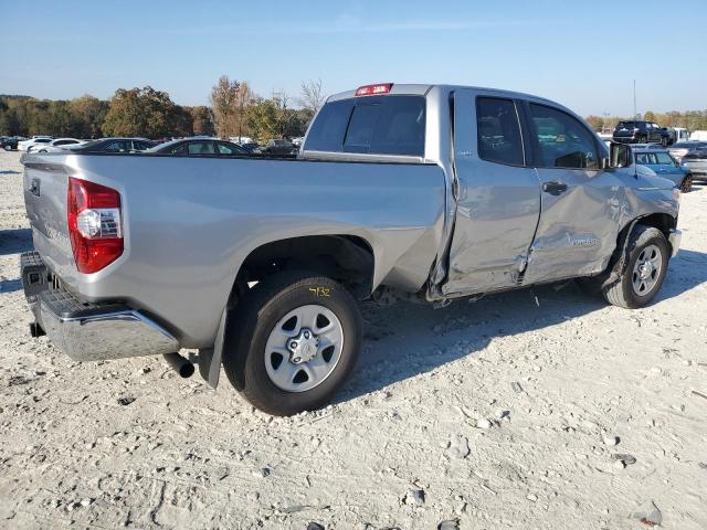 Image 3 of 2017 TOYOTA TUNDRA DOUBLE CAB SR/SR5 2017 with VIN 5TFRM5F12HX122032