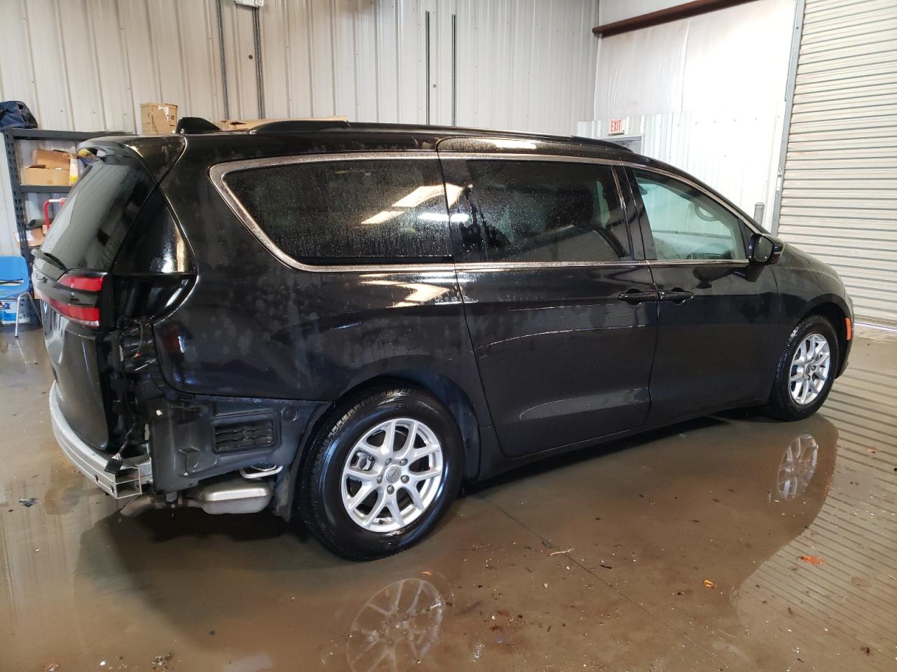 Изображение 3 2022 CHRYSLER PACIFICA TOURING L 2022 с VIN 2C4RC1BG4NR167487