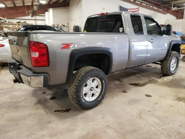 Image 3 of 2007 CHEVROLET SILVERADO K1500 2007 with VIN 1GCEK19087Z573792