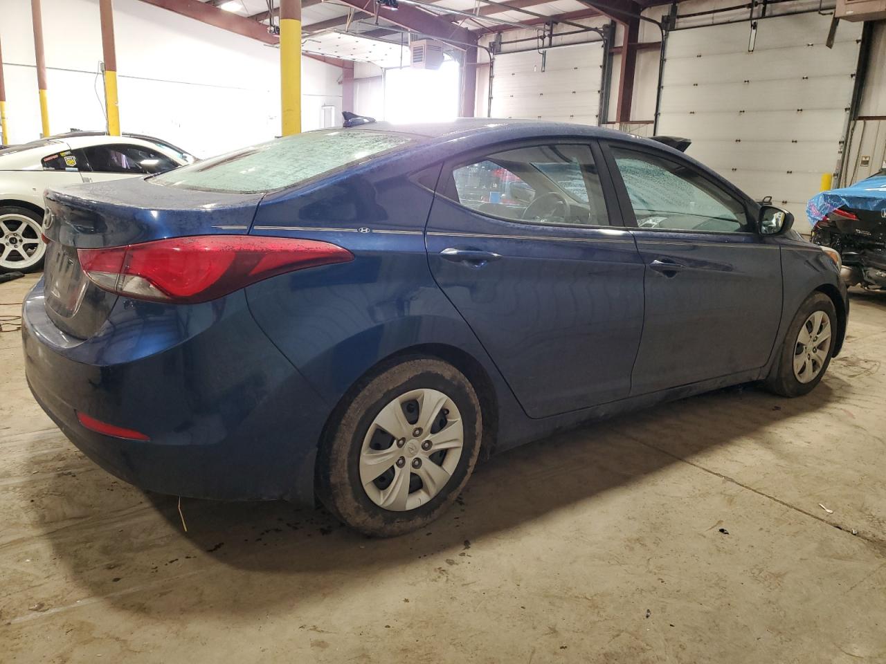 Obraz 3 z 2016 HYUNDAI ELANTRA SE 2016 z VIN 5NPDH4AE6GH794236