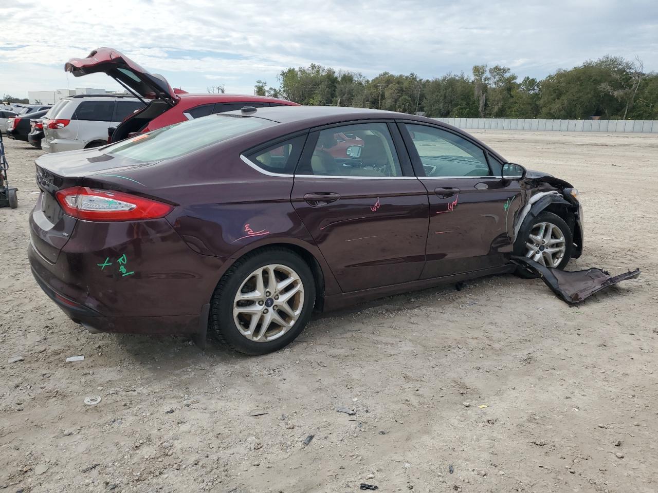 Изображение 3 2013 FORD FUSION SE 2013 с VIN 3FA6P0H72DR318883