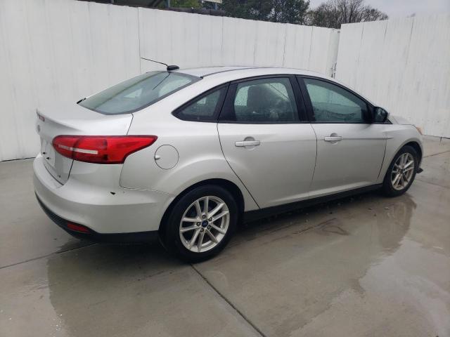 Image 3 of 2017 FORD FOCUS SE 2017 with VIN 1FADP3F23HL304849