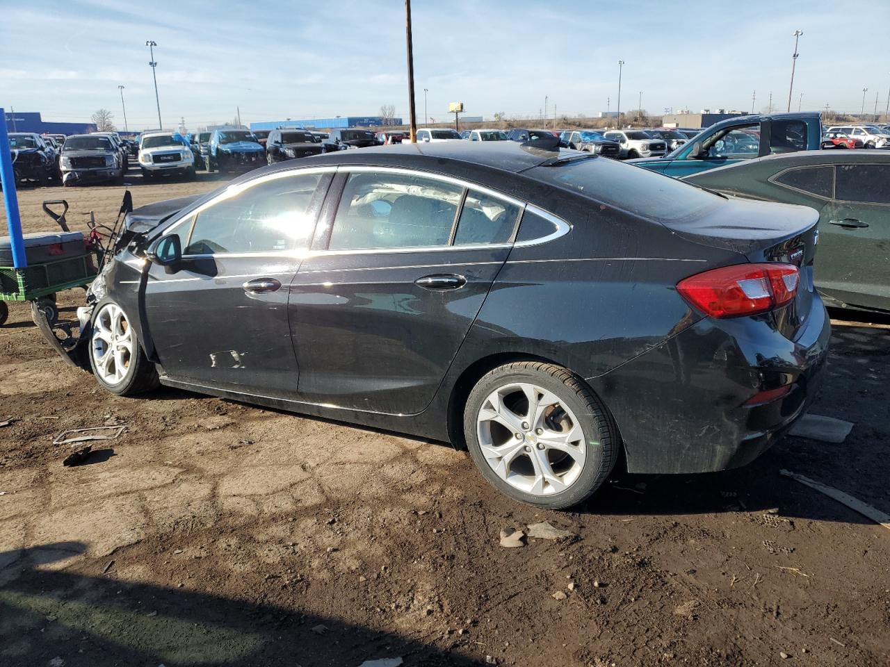 Obraz 2 z 2018 CHEVROLET CRUZE PREMIER 2018 z VIN 1G1BF5SM3J7105945