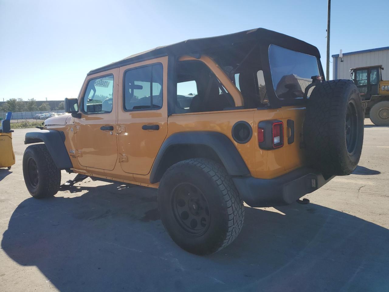 Image 2 of 2021 JEEP WRANGLER UNLIMITED SPORT 2021 with VIN 1C4HJXDN8MW618555