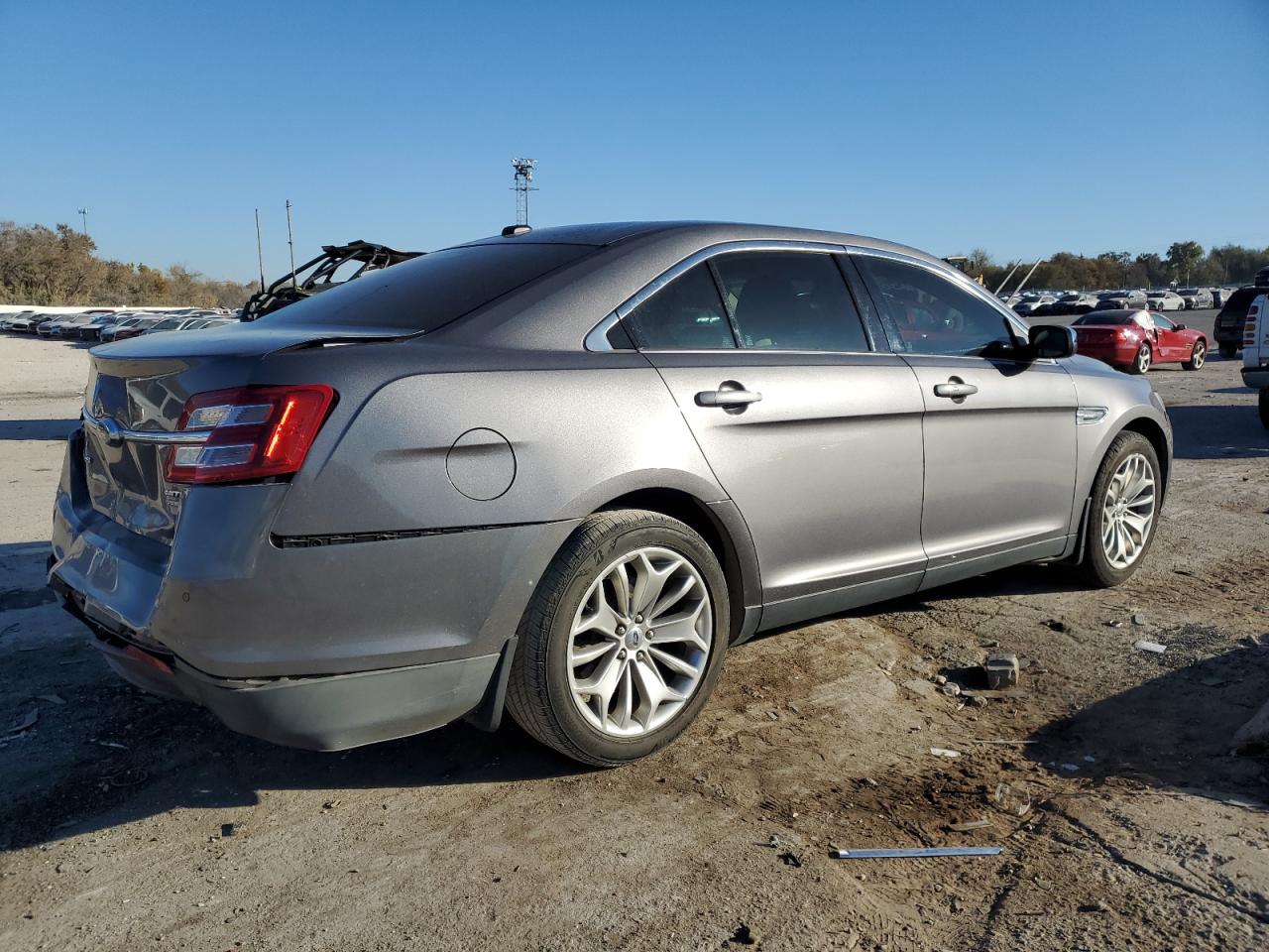 Obraz 3 z 2013 FORD TAURUS LIMITED 2013 z VIN 1FAHP2F8XDG102173