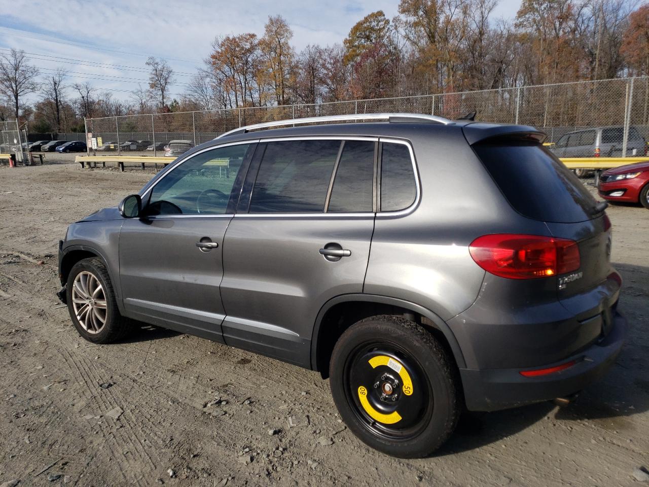 Изображение 2 2016 VOLKSWAGEN TIGUAN S 2016 с VIN WVGBV7AX7GW560244