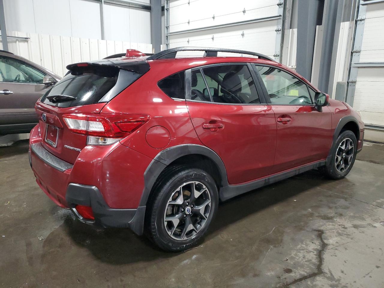 Image 3 of 2018 SUBARU CROSSTREK PREMIUM 2018 with VIN JF2GTADCXJ8339305