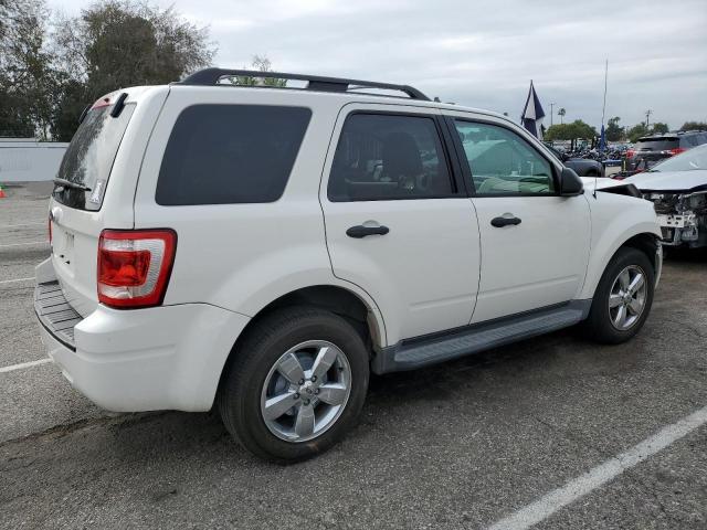 Obraz 3 z 2011 FORD ESCAPE XLT 2011 z VIN 1FMCU0D74BKC37943