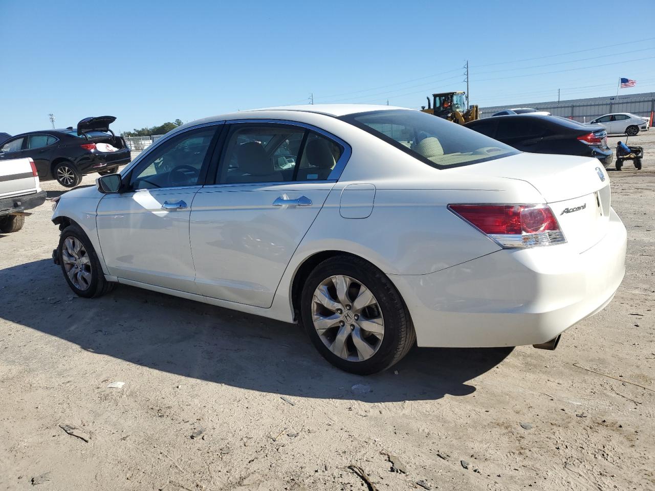 Image 2 of 2009 HONDA ACCORD EX 2009 with VIN 1HGCP36729A003294