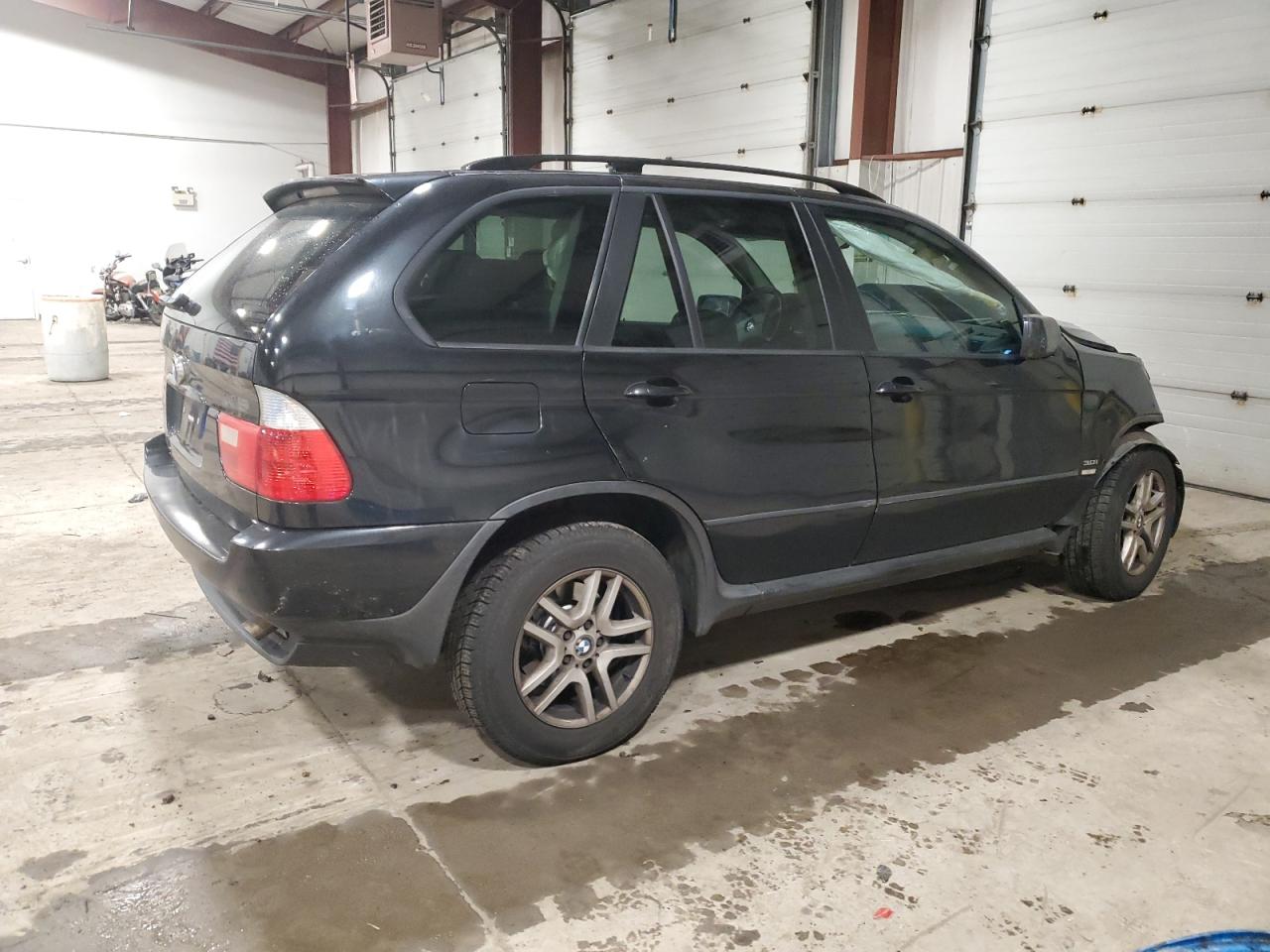 Obraz 3 z 2004 BMW X5 3.0I 2004 z VIN 5UXFA13544LU26300