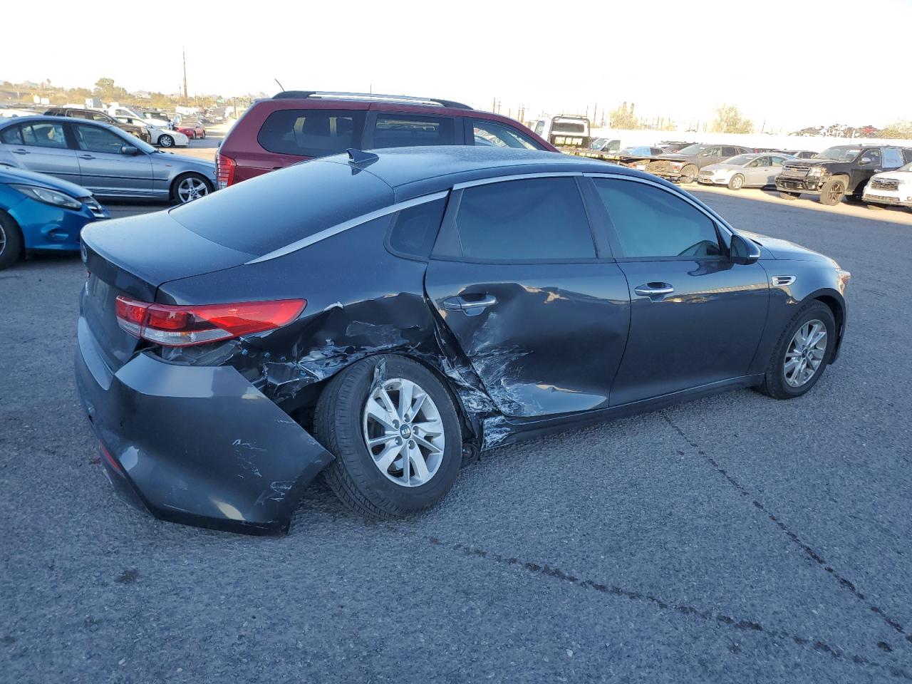 Изображение 3 2018 KIA OPTIMA LX 2018 с VIN KNAGT4L32J5217103