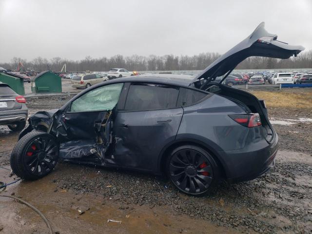 Изображение 2 2022 TESLA MODEL Y  2022 с VIN 7SAYGDEFXNF369186
