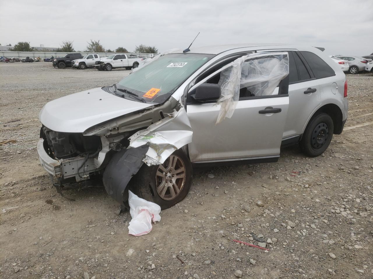 Image 1 of 2011 FORD EDGE SE 2011 with VIN 2FMDK3GC5BBA49768