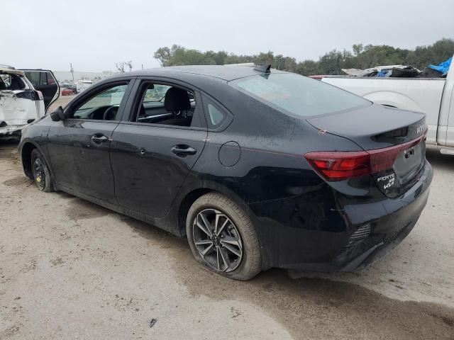 Изображение 2 2023 KIA FORTE LX 2023 с VIN 3KPF24AD9PE656132