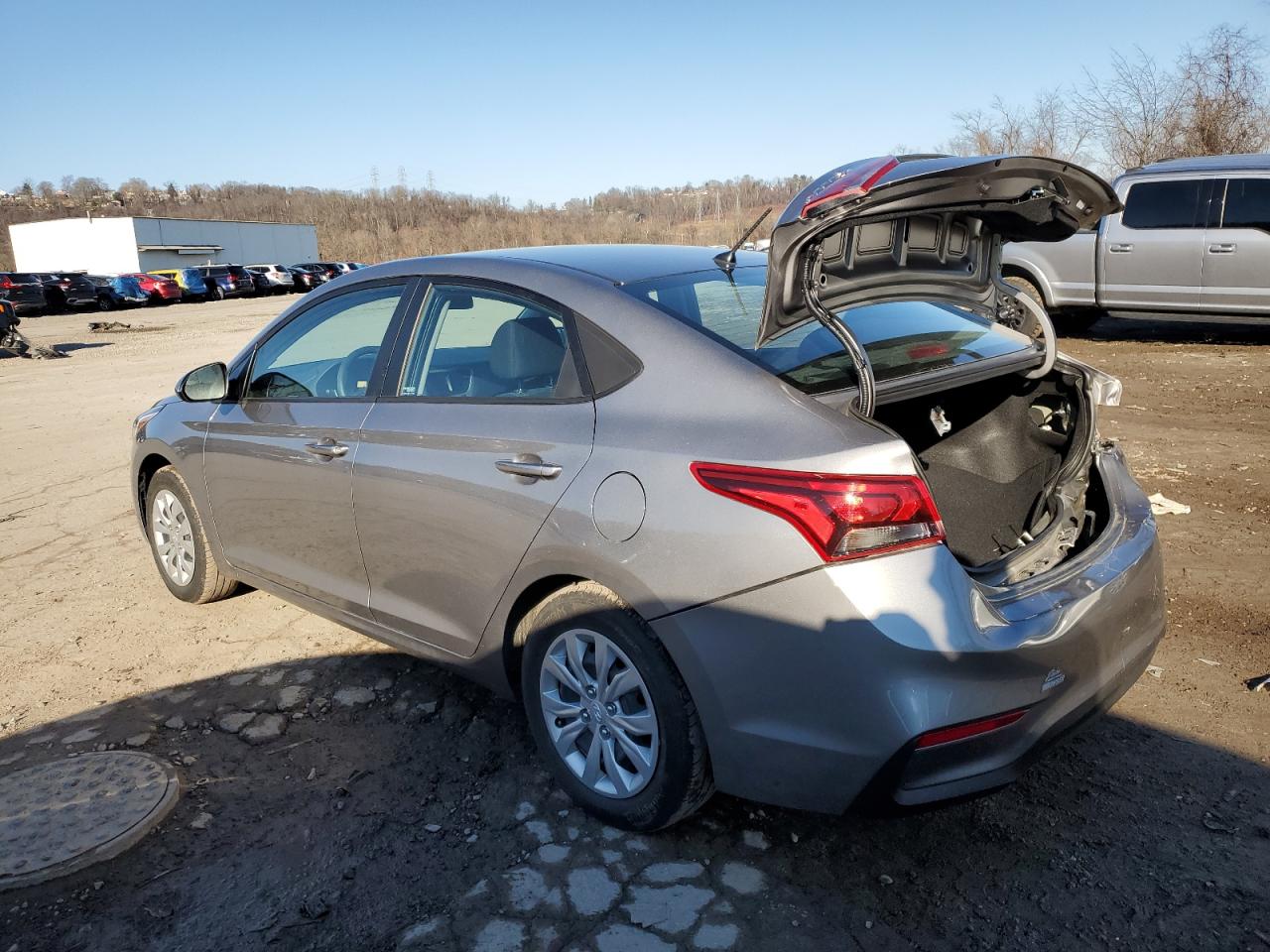 Obraz 2 z 2022 HYUNDAI ACCENT SE 2022 z VIN 3KPC24A65NE183153