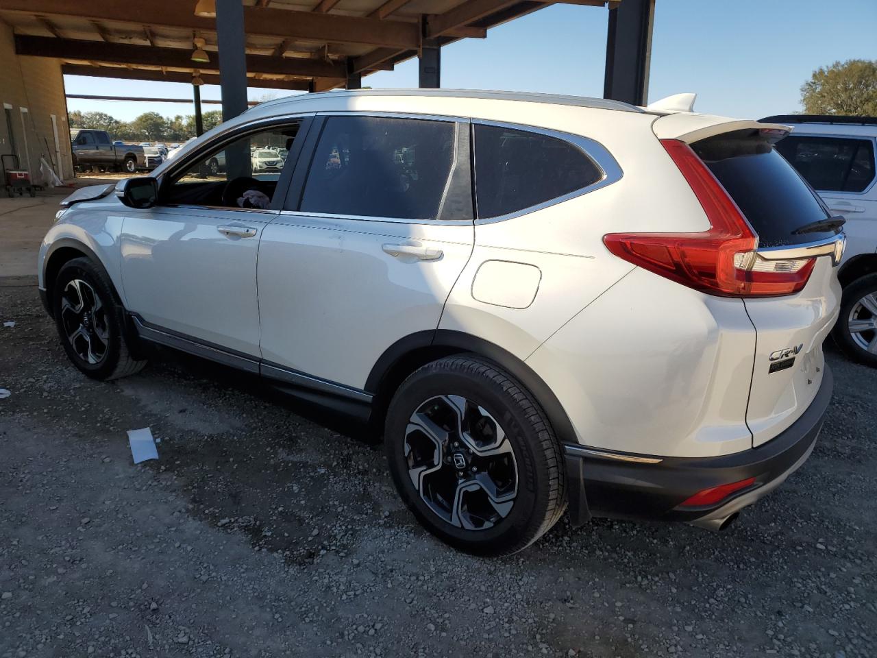 Изображение 2 2018 HONDA CR-V TOURING 2018 с VIN 5J6RW1H97JL001297