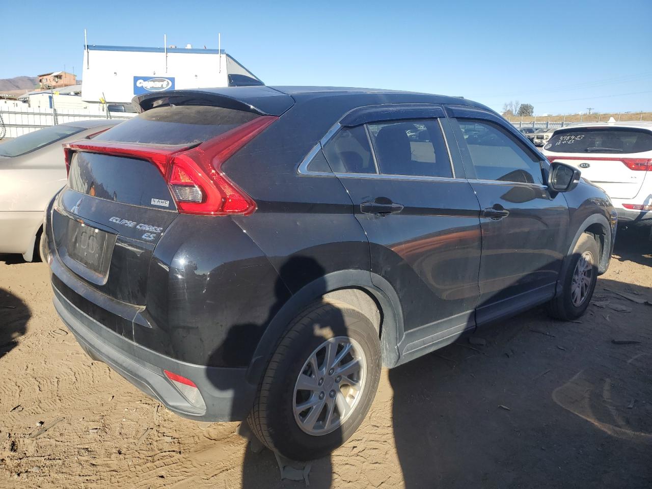 Obraz 3 z 2019 MITSUBISHI ECLIPSE CROSS ES 2019 z VIN JA4AT3AA1KZ030542