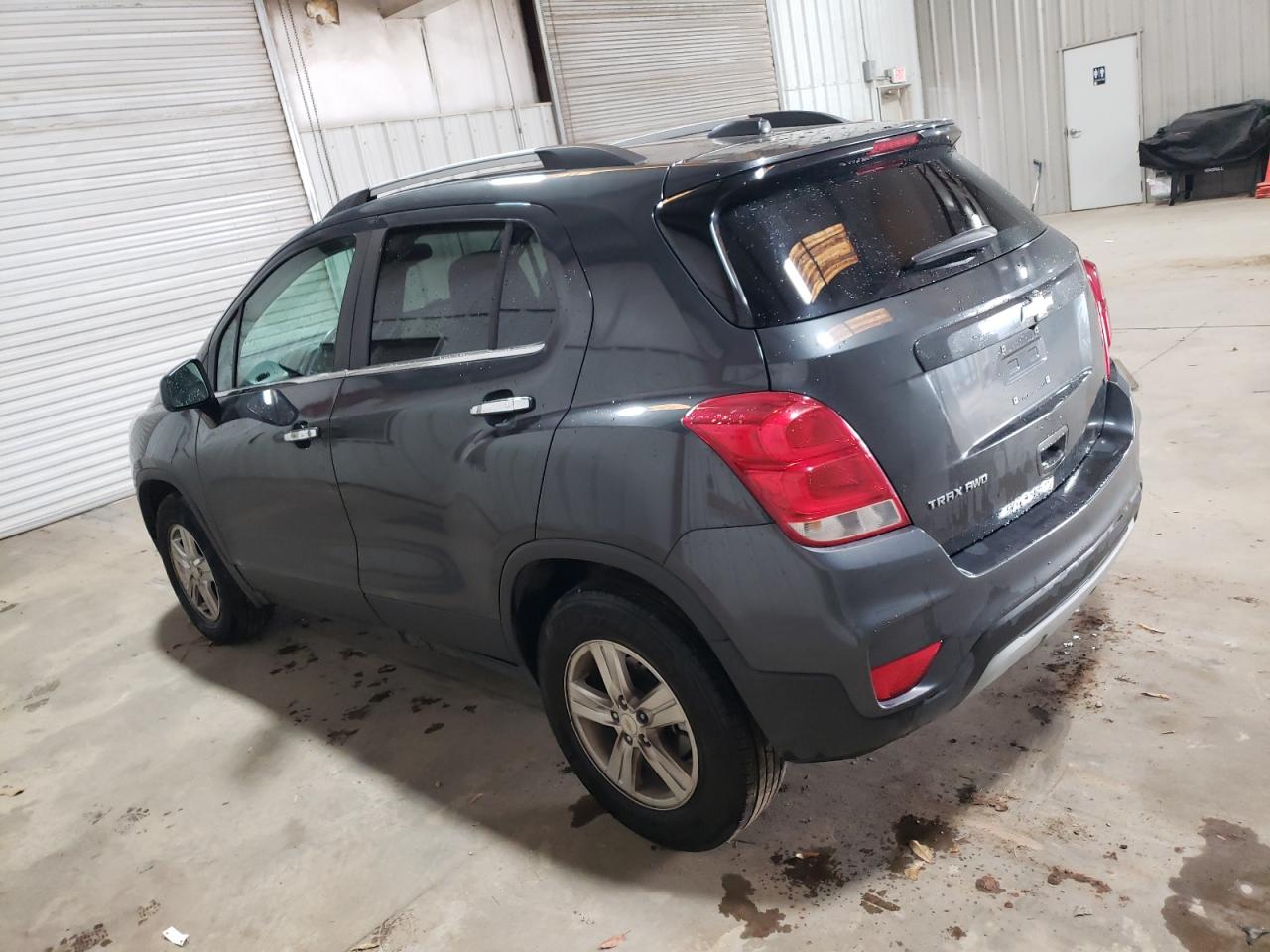 Изображение 2 2018 CHEVROLET TRAX 1LT 2018 с VIN KL7CJPSB1JB575308