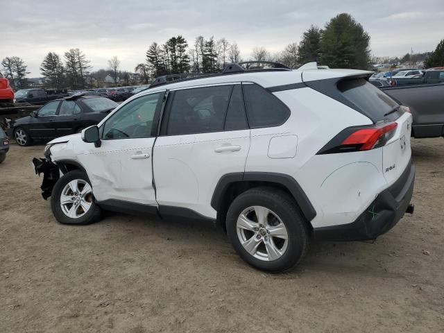 Obraz 2 z 2021 TOYOTA RAV4 XLE 2021 z VIN 2T3P1RFV8MW244855
