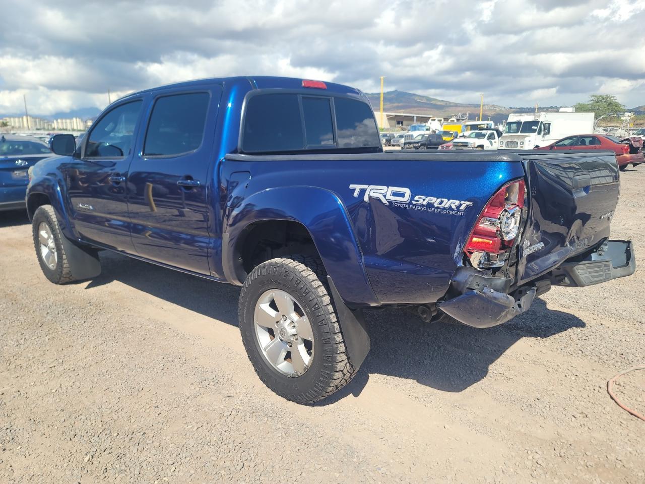 Изображение 2 2014 TOYOTA TACOMA DOUBLE CAB PRERUNNER 2014 с VIN 3TMJU4GN3EM164543