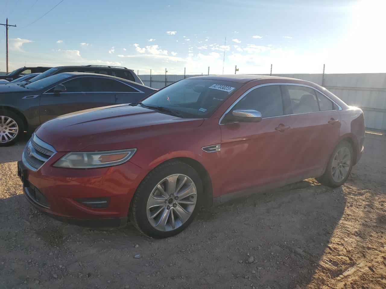 Image 1 of 2011 FORD TAURUS LIMITED 2011 with VIN 1FAHP2FW4BG137304