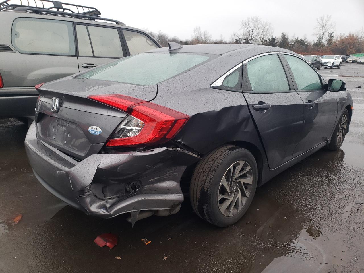 Image 3 of 2017 HONDA CIVIC EX 2017 with VIN 19XFC2F76HE227374