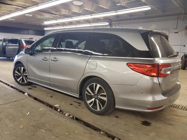 Image 2 of 2018 HONDA ODYSSEY ELITE 2018 with VIN 5FNRL6H97JB013772