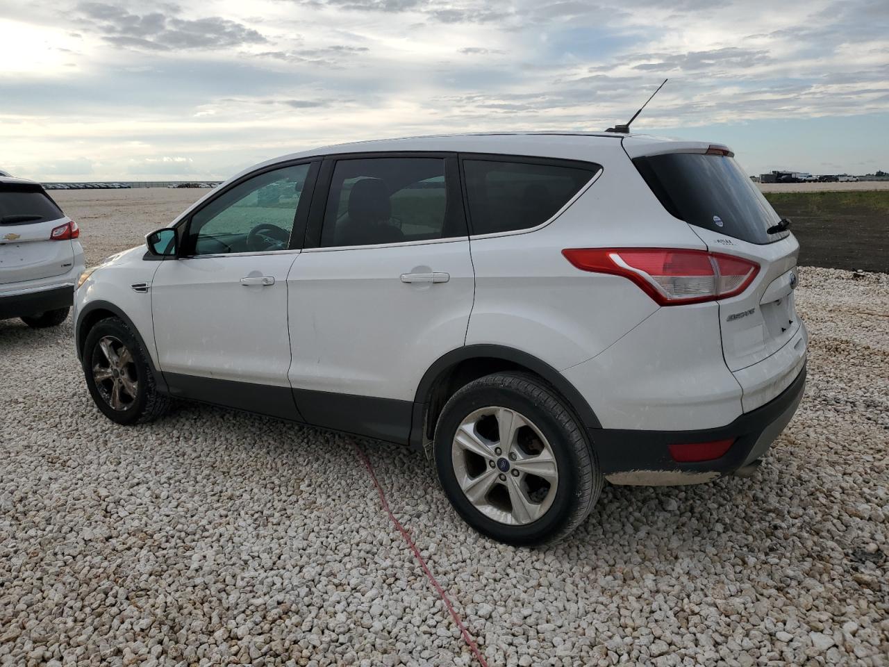 Изображение 2 2014 FORD ESCAPE SE 2014 с VIN 1FMCU0GX1EUA47439
