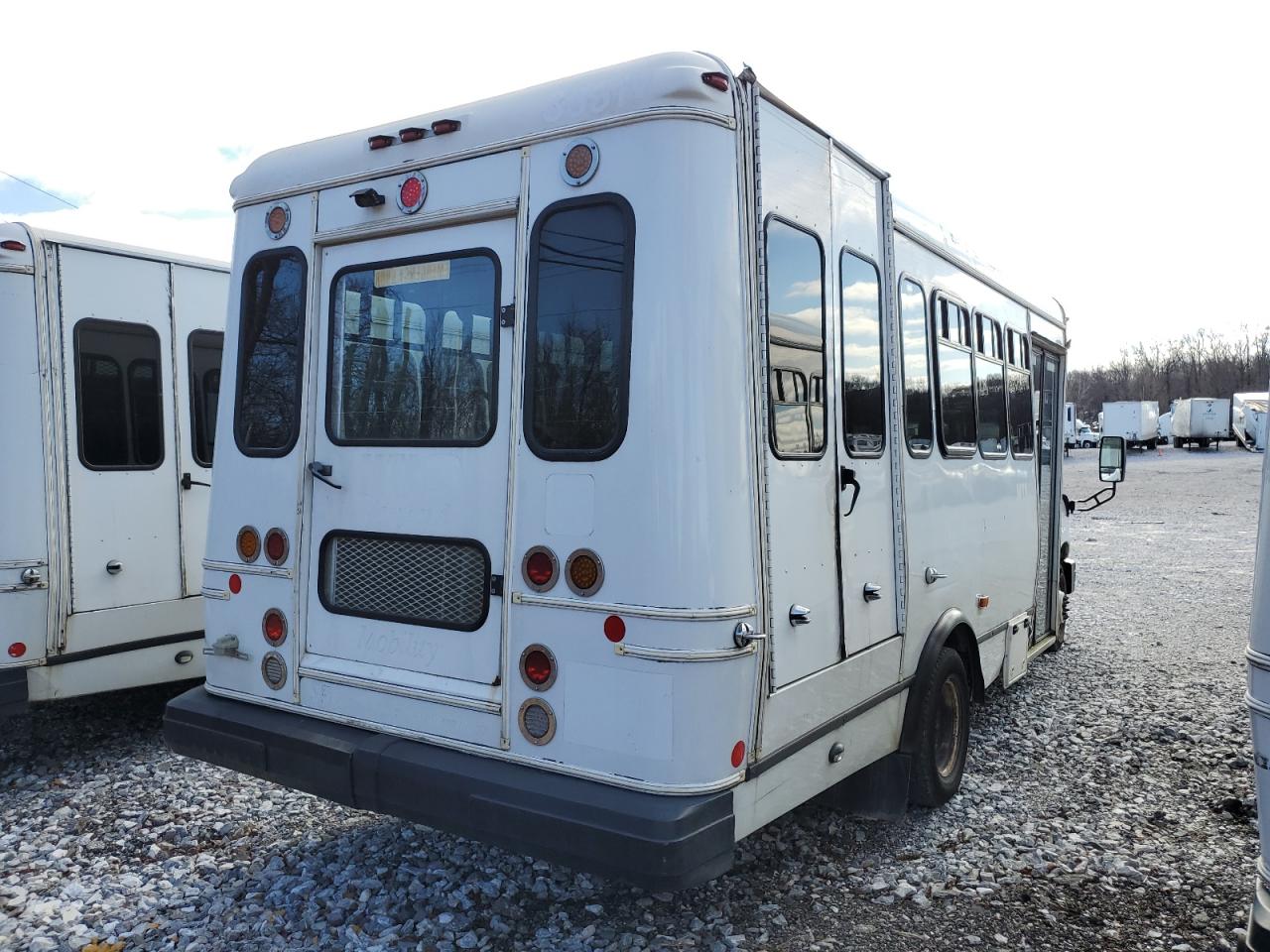 Изображение 3 2014 FORD ECONOLINE E450 SUPER DUTY CUTAWAY VAN 2014 с VIN 1FDFE4FS1EDA88225
